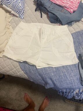 Old Navy White High-Waist Casual Shorts